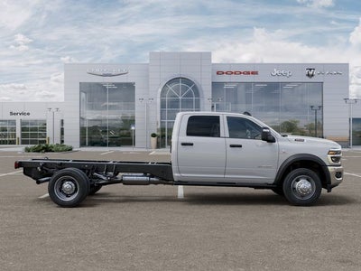 2026 RAM 5500 Chassis Tradesman/Big Horn
