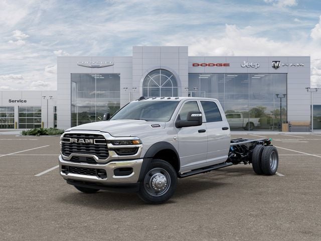 2026 RAM Ram 5500 Chassis Cab RAM 5500 TRADESMAN CHASSIS CREW CAB 4X4 84' CA