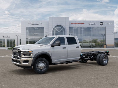 2026 RAM Ram 5500 Chassis Cab RAM 5500 TRADESMAN CHASSIS CREW CAB 4X4 84' CA