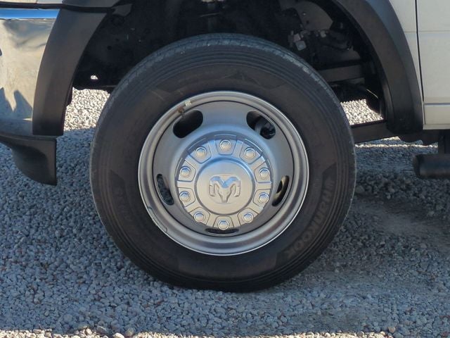 2026 RAM Ram 5500 Chassis Cab RAM 5500 TRADESMAN CHASSIS CREW CAB 4X4 84' CA