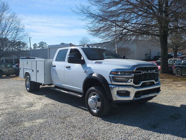 2026 RAM Ram 5500 Chassis Cab RAM 5500 TRADESMAN CHASSIS CREW CAB 4X4 84' CA