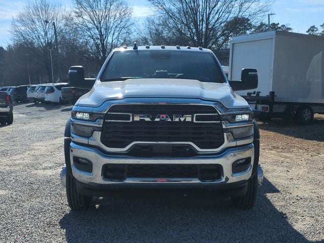 2026 RAM Ram 5500 Chassis Cab RAM 5500 TRADESMAN CHASSIS CREW CAB 4X4 84' CA