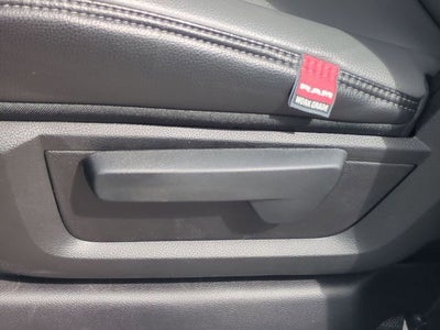 2026 RAM Ram 5500 Chassis Cab RAM 5500 TRADESMAN CHASSIS CREW CAB 4X4 84' CA