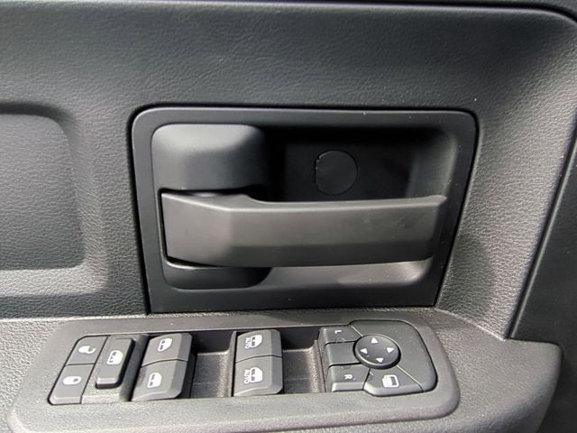 2026 RAM Ram 5500 Chassis Cab RAM 5500 TRADESMAN CHASSIS CREW CAB 4X4 84' CA