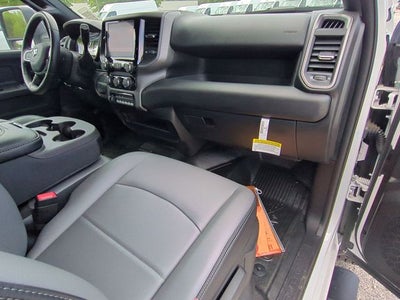 2026 RAM Ram 5500 Chassis Cab RAM 5500 TRADESMAN CHASSIS CREW CAB 4X4 84' CA