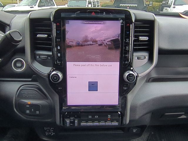 2026 RAM Ram 5500 Chassis Cab RAM 5500 TRADESMAN CHASSIS CREW CAB 4X4 84' CA