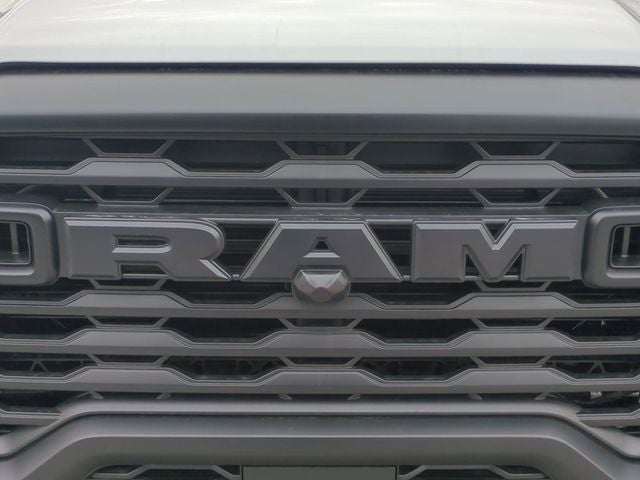 2026 RAM Ram 5500 Chassis Cab RAM 5500 TRADESMAN CHASSIS CREW CAB 4X4 84' CA