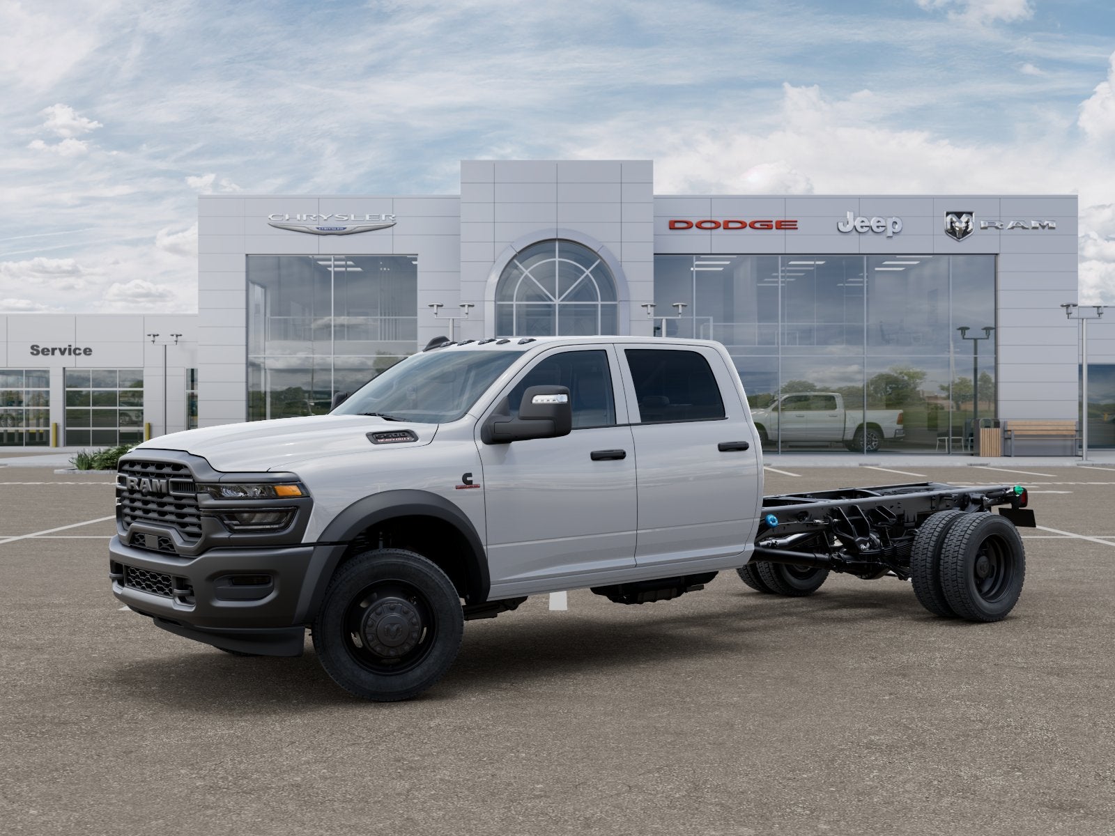 2026 RAM Ram 5500 Chassis Cab RAM 5500 TRADESMAN CHASSIS CREW CAB 4X4 84' CA