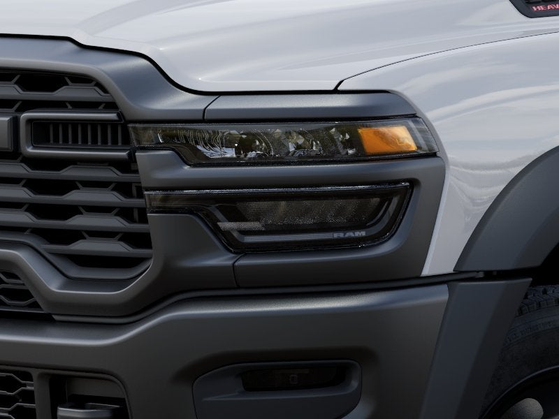 2026 RAM Ram 5500 Chassis Cab RAM 5500 TRADESMAN CHASSIS CREW CAB 4X4 84' CA