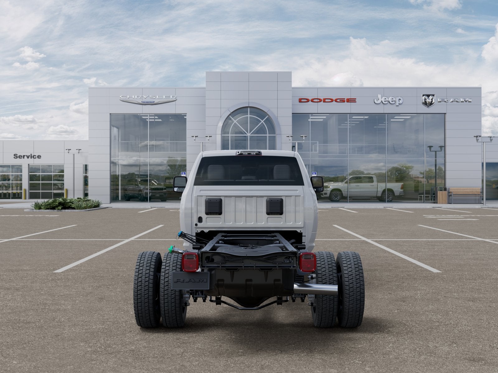 2026 RAM Ram 5500 Chassis Cab RAM 5500 TRADESMAN CHASSIS CREW CAB 4X4 84' CA