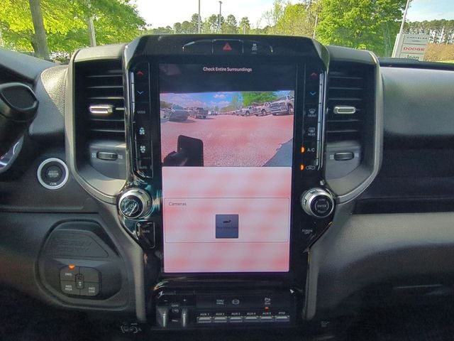 2026 RAM Ram 5500 Chassis Cab RAM 5500 TRADESMAN CHASSIS CREW CAB 4X4 84' CA