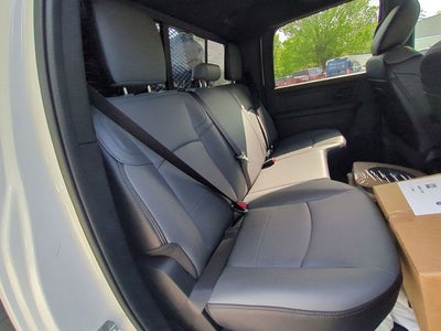 2026 RAM Ram 5500 Chassis Cab RAM 5500 TRADESMAN CHASSIS CREW CAB 4X4 84' CA