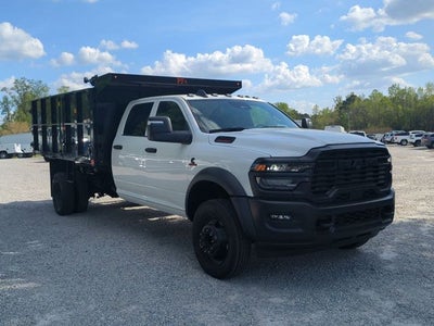 2026 RAM Ram 5500 Chassis Cab RAM 5500 TRADESMAN CHASSIS CREW CAB 4X4 84' CA