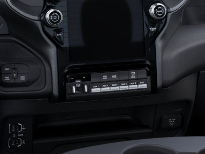 2026 RAM Ram 5500 Chassis Cab RAM 5500 TRADESMAN CHASSIS CREW CAB 4X4 84' CA