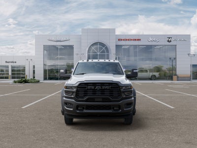 2026 RAM Ram 5500 Chassis Cab RAM 5500 TRADESMAN CHASSIS CREW CAB 4X4 84' CA