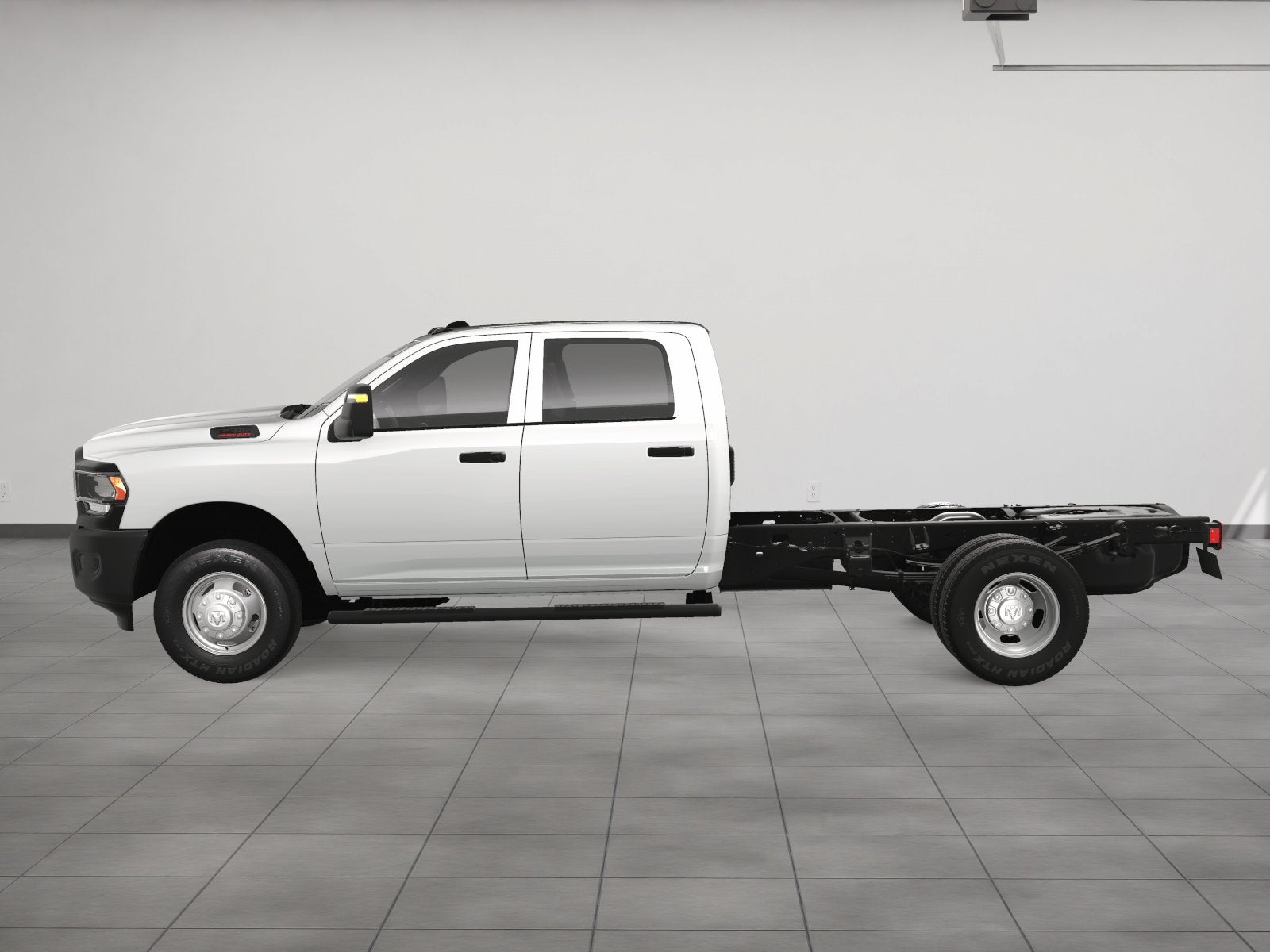 2024 RAM Ram 3500 Chassis Cab RAM 3500 TRADESMAN CREW CAB CHASSIS 4X2 60' CA