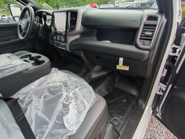 2026 RAM Ram 3500 Chassis Cab RAM 3500 TRADESMAN CREW CAB CHASSIS 4X2 60' CA