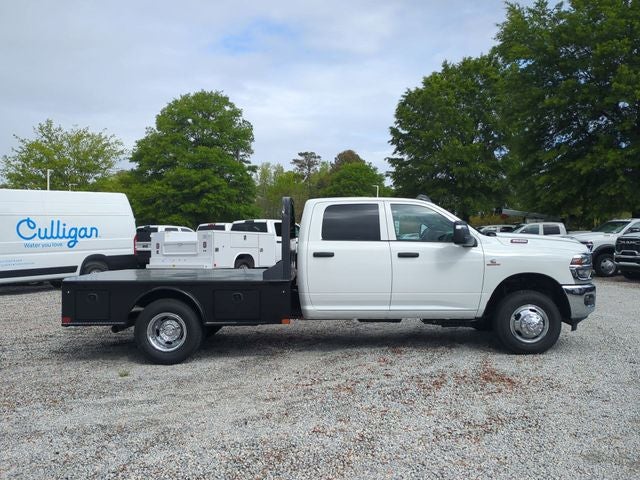 2026 RAM Ram 3500 Chassis Cab RAM 3500 TRADESMAN CREW CAB CHASSIS 4X2 60' CA