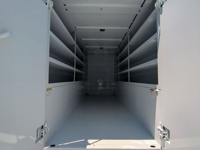 2024 RAM Ram 3500 Chassis Cab RAM 3500 TRADESMAN CHASSIS REGULAR CAB 4X4 84' CA