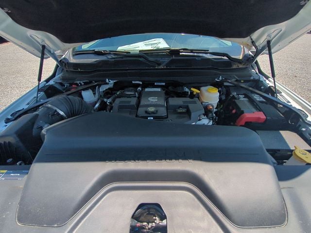 2024 RAM Ram 3500 Chassis Cab RAM 3500 TRADESMAN CHASSIS REGULAR CAB 4X4 84' CA