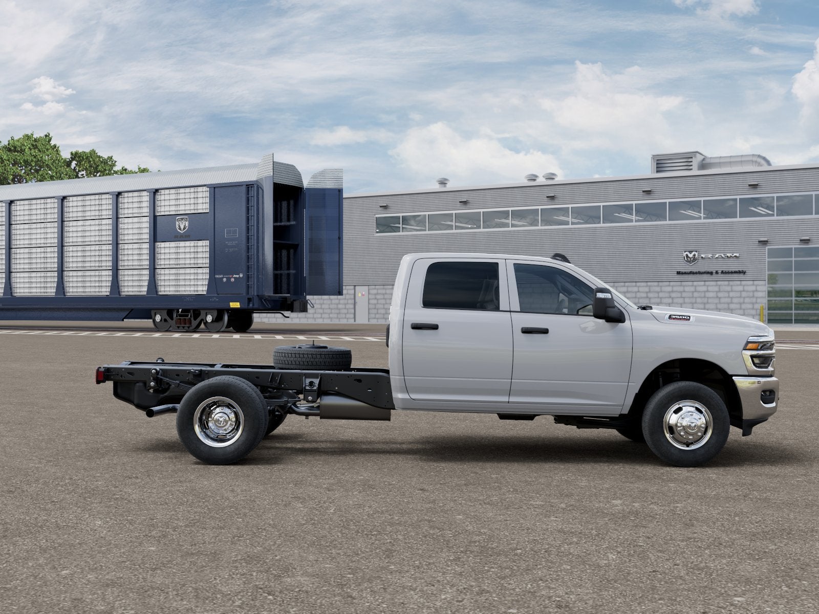 2026 RAM Ram 3500 Chassis Cab RAM 3500 TRADESMAN CREW CAB CHASSIS 4X4 60' CA