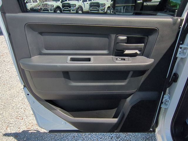 2026 RAM Ram 3500 Chassis Cab RAM 3500 TRADESMAN CREW CAB CHASSIS 4X4 60' CA