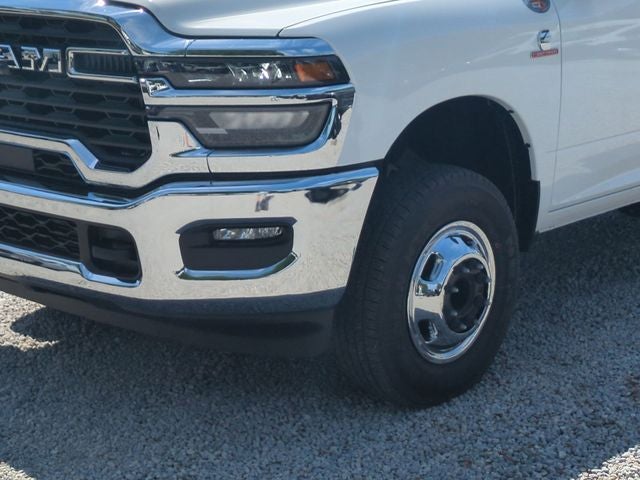 2026 RAM Ram 3500 Chassis Cab RAM 3500 TRADESMAN CREW CAB CHASSIS 4X4 60' CA