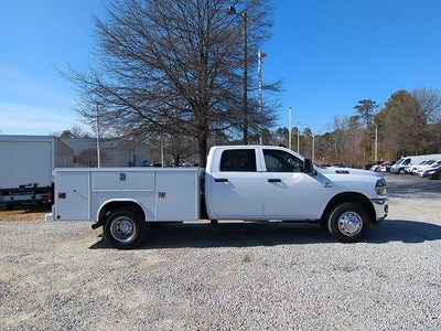 2026 RAM Ram 3500 Chassis Cab RAM 3500 TRADESMAN CREW CAB CHASSIS 4X4 60' CA