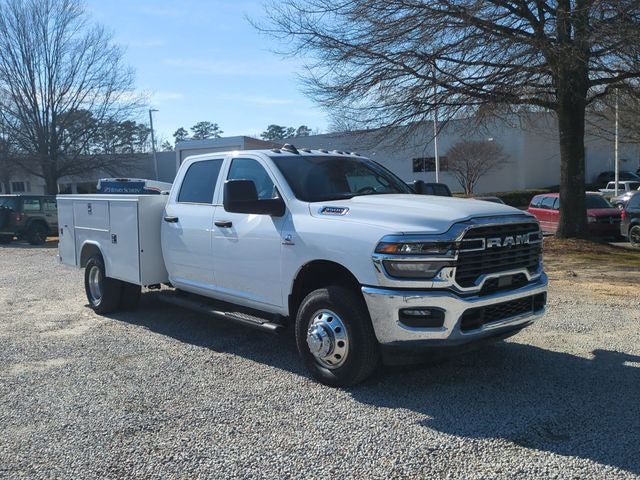 2026 RAM Ram 3500 Chassis Cab RAM 3500 TRADESMAN CREW CAB CHASSIS 4X4 60' CA