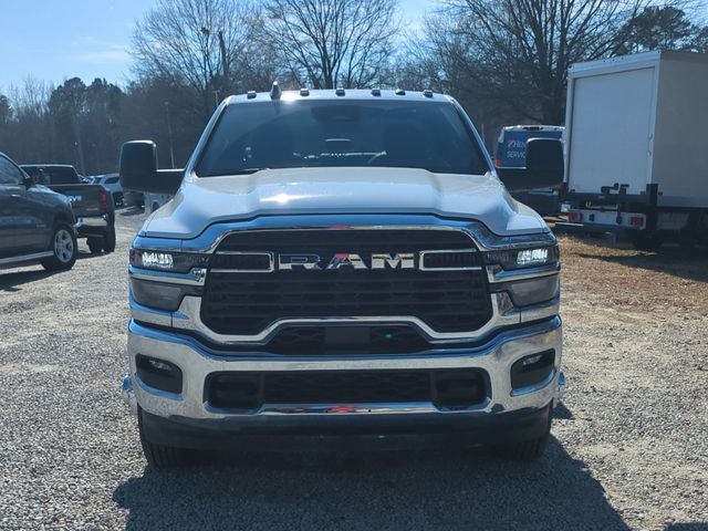 2026 RAM Ram 3500 Chassis Cab RAM 3500 TRADESMAN CREW CAB CHASSIS 4X4 60' CA