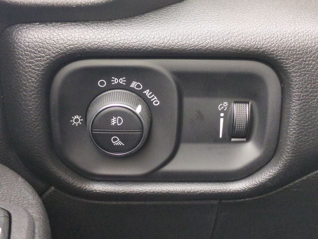 2026 RAM Ram 3500 Chassis Cab RAM 3500 TRADESMAN CREW CAB CHASSIS 4X4 60' CA