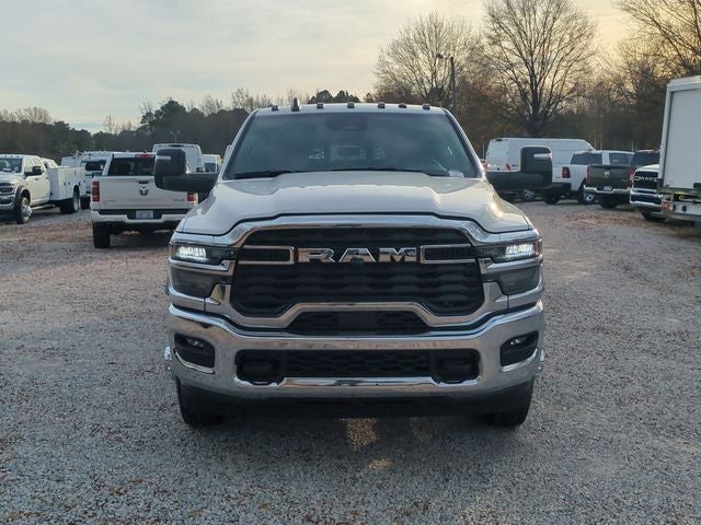 2026 RAM Ram 3500 Chassis Cab RAM 3500 TRADESMAN CREW CAB CHASSIS 4X4 60' CA