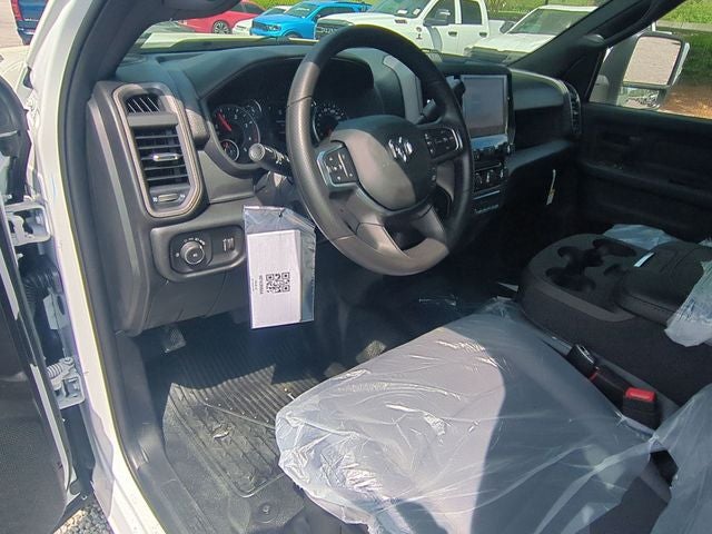 2026 RAM Ram 3500 Chassis Cab RAM 3500 TRADESMAN CREW CAB CHASSIS 4X4 60' CA