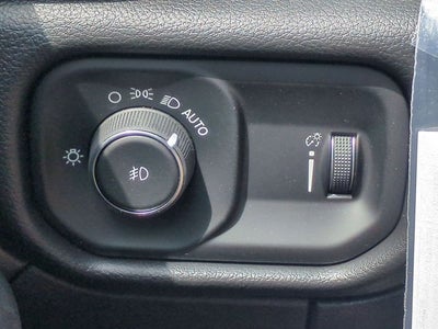 2026 RAM Ram 3500 Chassis Cab RAM 3500 TRADESMAN CREW CAB CHASSIS 4X4 60' CA