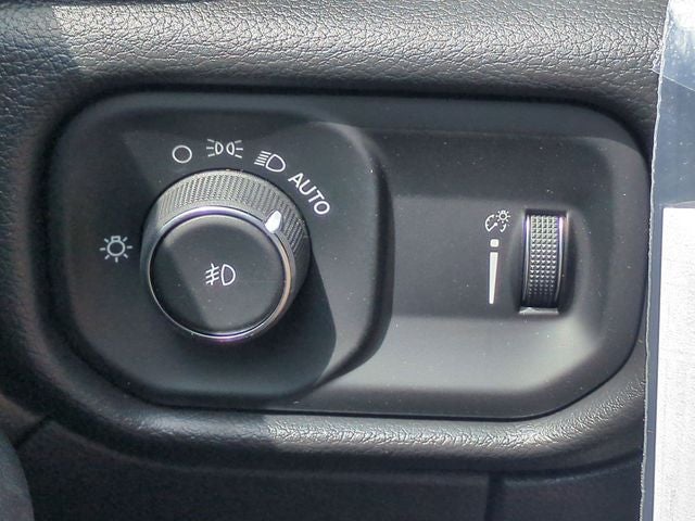 2026 RAM Ram 3500 Chassis Cab RAM 3500 TRADESMAN CREW CAB CHASSIS 4X4 60' CA