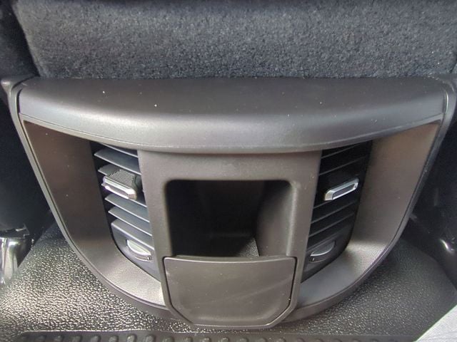 2026 RAM Ram 3500 Chassis Cab RAM 3500 TRADESMAN CREW CAB CHASSIS 4X4 60' CA