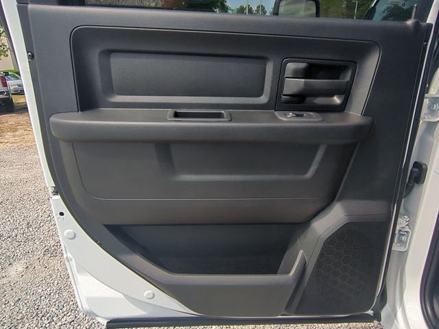 2026 RAM Ram 3500 Chassis Cab RAM 3500 TRADESMAN CREW CAB CHASSIS 4X4 60' CA