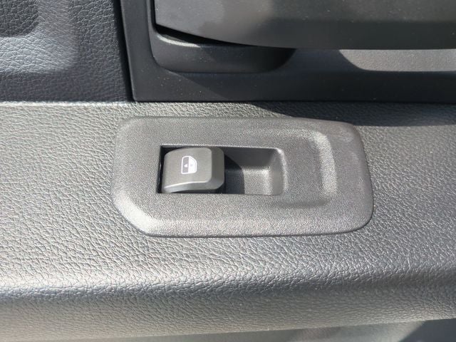 2026 RAM Ram 3500 Chassis Cab RAM 3500 TRADESMAN CREW CAB CHASSIS 4X4 60' CA