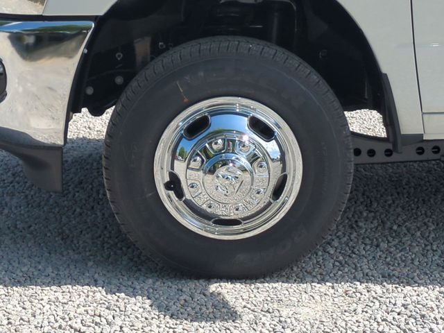 2026 RAM Ram 3500 Chassis Cab RAM 3500 TRADESMAN CREW CAB CHASSIS 4X4 60' CA