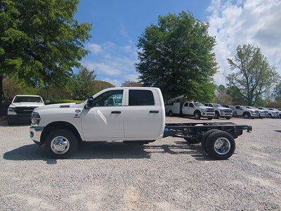 2026 RAM Ram 3500 Chassis Cab RAM 3500 TRADESMAN CREW CAB CHASSIS 4X4 60' CA