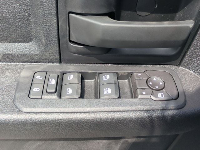 2026 RAM Ram 3500 Chassis Cab RAM 3500 TRADESMAN CREW CAB CHASSIS 4X4 60' CA