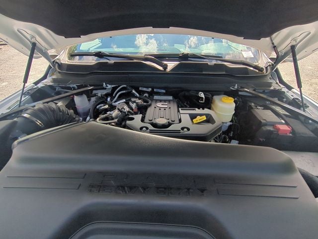 2026 RAM Ram 3500 Chassis Cab RAM 3500 TRADESMAN CREW CAB CHASSIS 4X4 60' CA