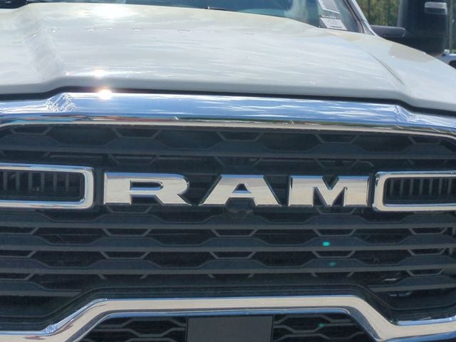2026 RAM Ram 3500 Chassis Cab RAM 3500 TRADESMAN CREW CAB CHASSIS 4X4 60' CA