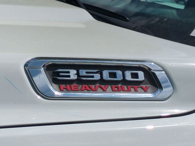 2026 RAM Ram 3500 Chassis Cab RAM 3500 TRADESMAN CREW CAB CHASSIS 4X4 60' CA