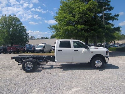 2026 RAM Ram 3500 Chassis Cab RAM 3500 TRADESMAN CREW CAB CHASSIS 4X4 60' CA