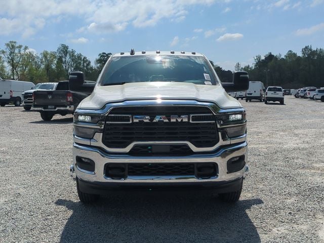 2026 RAM Ram 3500 Chassis Cab RAM 3500 TRADESMAN CREW CAB CHASSIS 4X4 60' CA