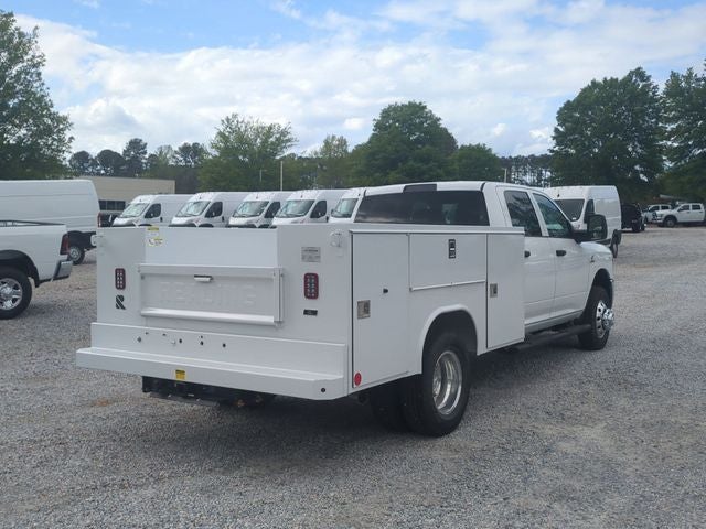2026 RAM Ram 3500 Chassis Cab RAM 3500 TRADESMAN CREW CAB CHASSIS 4X4 60' CA