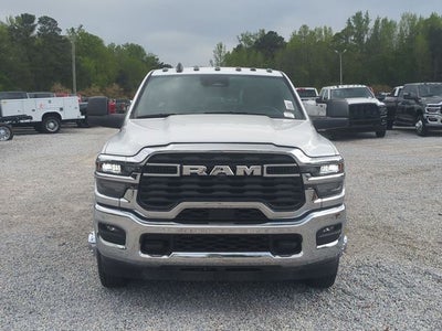 2026 RAM Ram 3500 Chassis Cab RAM 3500 TRADESMAN CREW CAB CHASSIS 4X4 60' CA