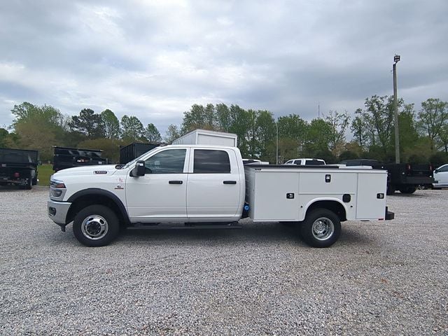 2026 RAM Ram 3500 Chassis Cab RAM 3500 TRADESMAN CREW CAB CHASSIS 4X4 60' CA