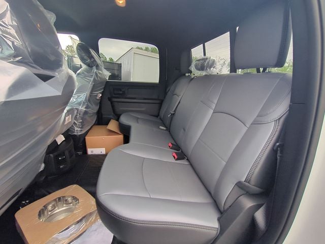 2026 RAM Ram 3500 Chassis Cab RAM 3500 TRADESMAN CREW CAB CHASSIS 4X4 60' CA